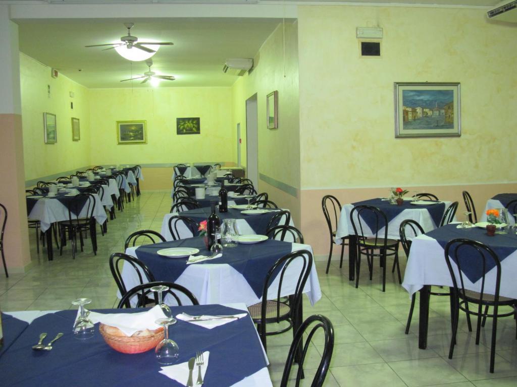 Hotel Tv Rimini Zewnętrze zdjęcie