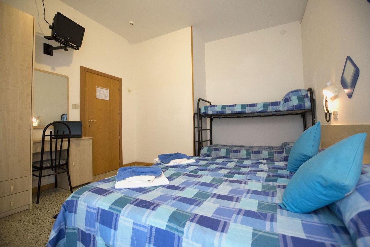 Hotel Tv Rimini Zewnętrze zdjęcie