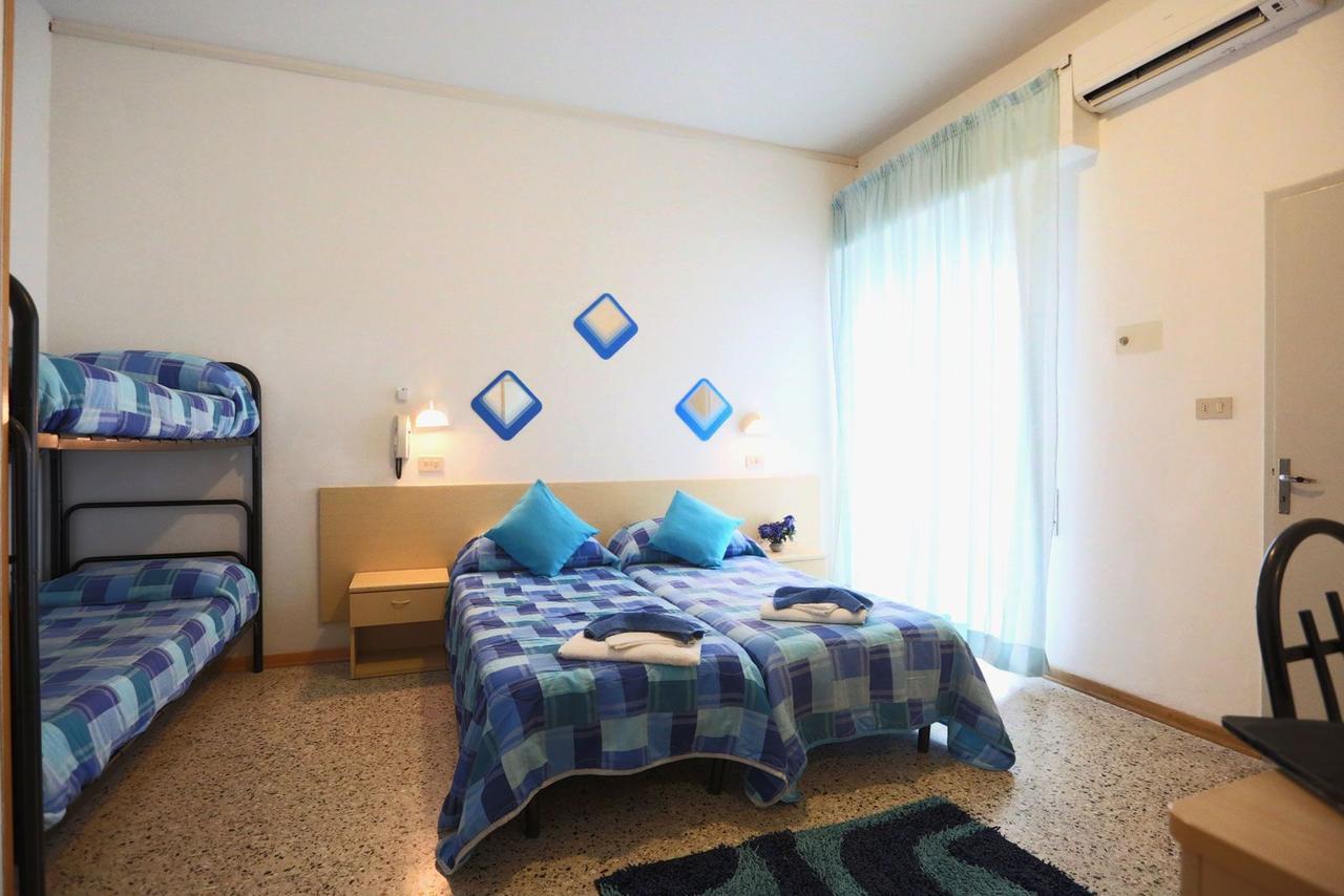Hotel Tv Rimini Zewnętrze zdjęcie
