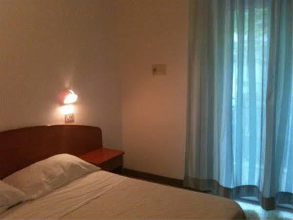 Hotel Tv Rimini Zewnętrze zdjęcie